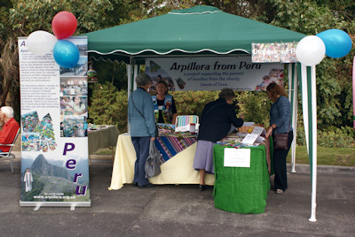 Outdoor display stall